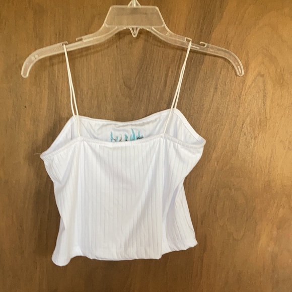 Relisted Rue21 top embroidered baddie butterfly white ribbed top casual summer - Picture 12 of 12